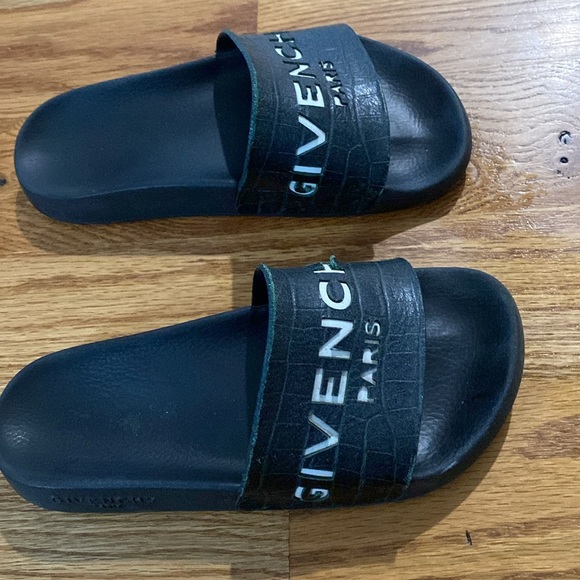 Givenchy Slides - Picture 3 of 6